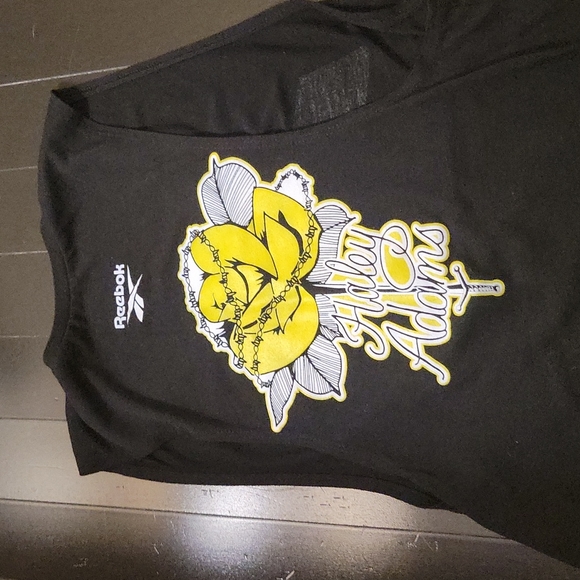 Reebok - Picture 3 of 3